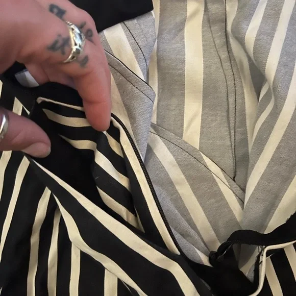 Alice and Olivia black Jumpsuit - Picture 6 of 6